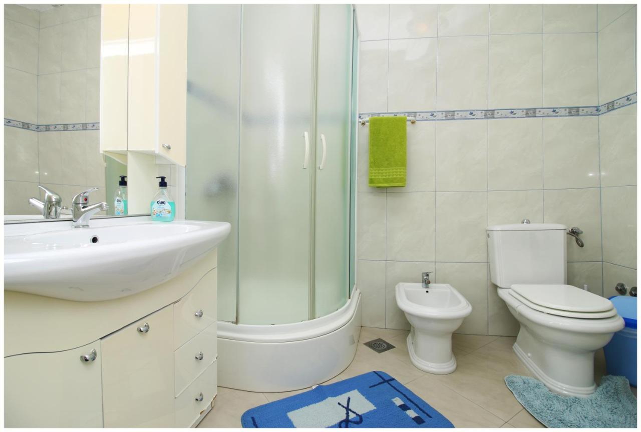 Apartments Ruza Primosten Ngoại thất bức ảnh